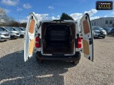 Vauxhall Vivaro SWB L1H1 2900 Dynamic EURO 6 NO VAT 8