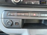 Vauxhall Vivaro SWB L1H1 2900 Dynamic EURO 6 NO VAT 38