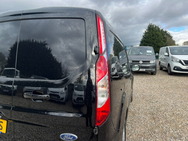 Ford Transit Connect AUTO SWB L1H1 200 Limited Alloys Air Sensors Cruise EURO 6 NO VAT 19
