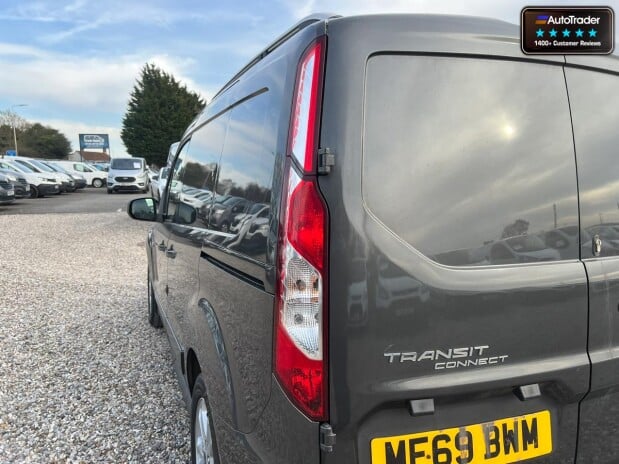 Ford Transit Connect SWB L1H1 200 Limited Tdci Alloys Air Sensors Cruise EURO 6 NO VAT 19
