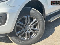 Ford Ranger Crew Cab AUTO Wildtrak Ecoblue Alloys Air Sensors Cruise EURO 6 NO VAT 2
