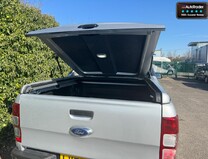 Ford Ranger Crew Cab AUTO Wildtrak Ecoblue Alloys Air Sensors Cruise EURO 6 NO VAT 11