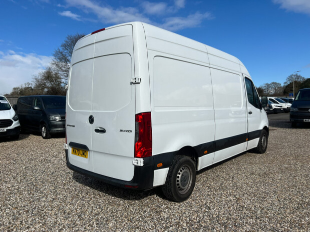Mercedes-Benz Sprinter MWB L2H2 Medium Roof 314 Cdi Sensors EURO 6 NO VAT 6