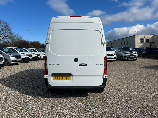 Mercedes-Benz Sprinter MWB L2H2 Medium Roof 314 Cdi Sensors EURO 6 NO VAT 7