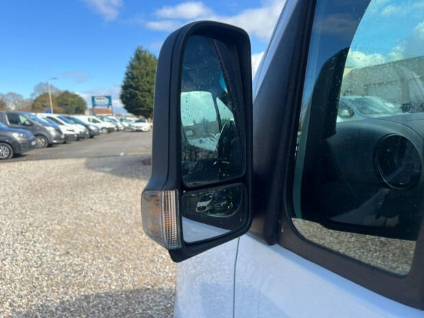 Mercedes-Benz Sprinter MWB L2H2 Medium Roof 314 Cdi Sensors EURO 6 NO VAT 12