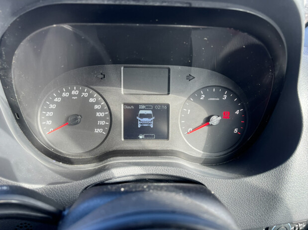 Mercedes-Benz Sprinter MWB L2H2 Medium Roof 314 Cdi Sensors EURO 6 NO VAT 27