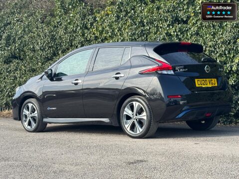 Nissan LEAF 40kWh Tekna Hatchback 5dr Electric Motor Auto (150 ps) 32
