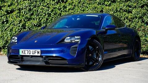 Porsche Taycan Performance Plus 93.4kWh Turbo Saloon 4dr Auto 4WD (680 ps) 
