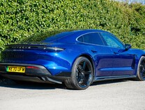 Porsche Taycan Performance Plus 93.4kWh Turbo Saloon 4dr Auto 4WD (680 ps) 3