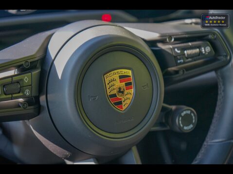 Porsche Taycan Performance Plus 93.4kWh Turbo Saloon 4dr Auto 4WD (680 ps) 20