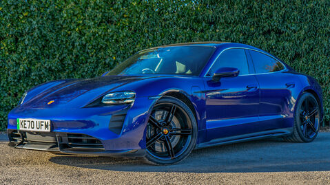 Porsche Taycan Performance Plus 93.4kWh Turbo Saloon 4dr Auto 4WD (680 ps) 