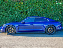 Porsche Taycan Performance Plus 93.4kWh Turbo Saloon 4dr Auto 4WD (680 ps) 47
