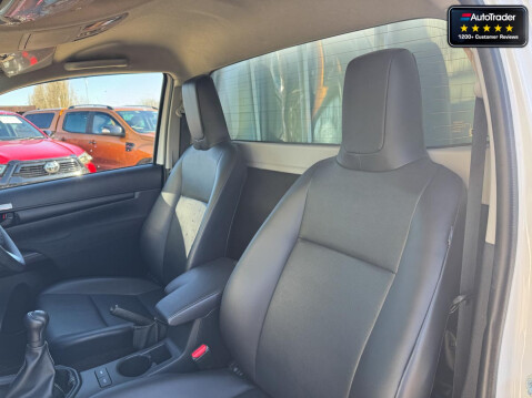 Toyota Hilux 4x4 Active 4Wd Air Con Alloys EURO 6 NO VAT 12