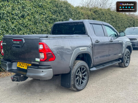 Toyota Hilux Crew Cab [SOLD GR] AUTO 4X4 Invincible X 4Wd Air Con Cam EURO 6 NO VAT 9