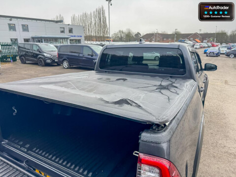 Toyota Hilux Crew Cab [SOLD GR] AUTO 4X4 Invincible X 4Wd Air Con Cam EURO 6 NO VAT 17