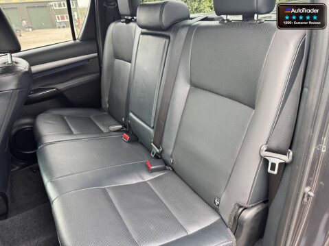 Toyota Hilux Crew Cab [SOLD GR] AUTO 4X4 Invincible X 4Wd Air Con Cam EURO 6 NO VAT 20