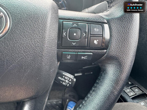 Toyota Hilux Crew Cab [SOLD GR] AUTO 4X4 Invincible X 4Wd Air Con Cam EURO 6 NO VAT 22