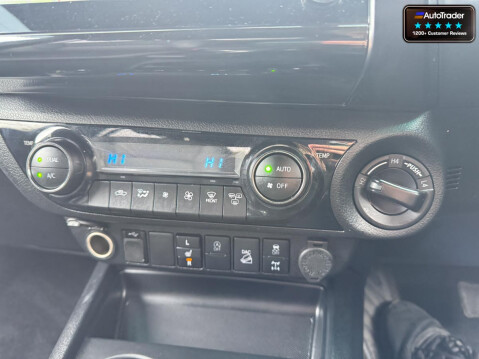 Toyota Hilux Crew Cab [SOLD GR] AUTO 4X4 Invincible X 4Wd Air Con Cam EURO 6 NO VAT 30