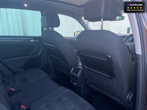 Volkswagen Tiguan (Sold) 2.0 TDI SEL SUV 5dr Diesel DSG 4Motion Euro 6 (s/s) (190 ps)[Tadley] 11
