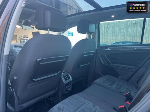 Volkswagen Tiguan (Sold) 2.0 TDI SEL SUV 5dr Diesel DSG 4Motion Euro 6 (s/s) (190 ps)[Tadley] 14