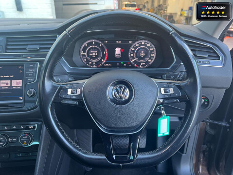 Volkswagen Tiguan (Sold) 2.0 TDI SEL SUV 5dr Diesel DSG 4Motion Euro 6 (s/s) (190 ps)[Tadley] 18