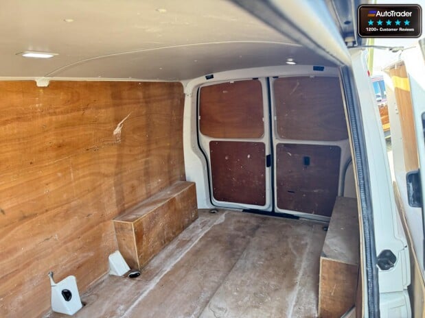 Volkswagen Transporter LWB L2H1 [SOLD SM] Low Roof T28 Tdi Startline Alloys Air Con 10