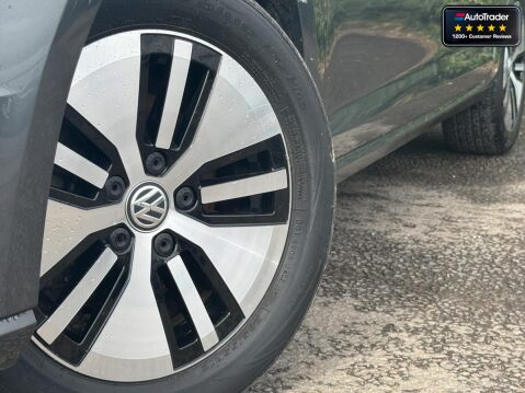 Volkswagen Golf (Sold) 35.8kWh e-Golf Hatchback 5dr Electric Motor Auto (136 ps) 4