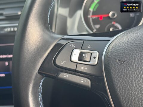 Volkswagen Golf (Sold) 35.8kWh e-Golf Hatchback 5dr Electric Motor Auto (136 ps) 19