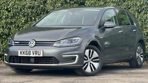 Volkswagen Golf (Sold) 35.8kWh e-Golf Hatchback 5dr Electric Motor Auto (136 ps) 