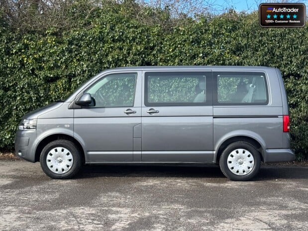 Volkswagen Transporter Shuttle SE 140hp Twin Side Door Tailgate 9 Seats Air Con NO VAT VANLUX 29