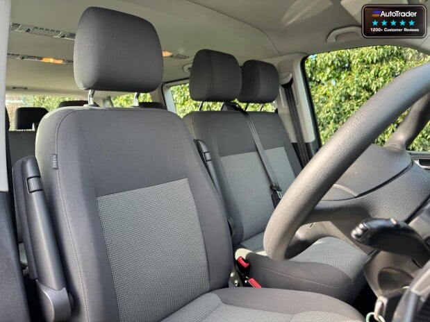 Volkswagen Transporter Shuttle SE 140hp Twin Side Door Tailgate 9 Seats Air Con NO VAT VANLUX 11