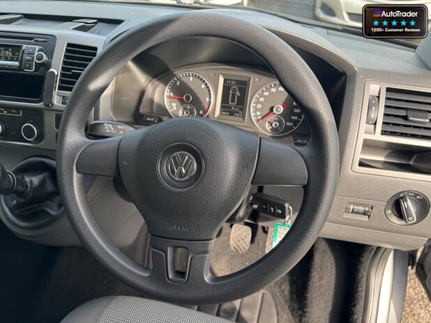 Volkswagen Transporter Shuttle SE 140hp Twin Side Door Tailgate 9 Seats Air Con NO VAT VANLUX 12