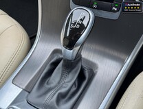 Volvo XC60 (Sold) D4 SE Lux Nav SUV 5dr Diesel Auto Euro 6 (s/s) (19 25