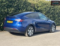 Tesla Model Y (Dual Motor) Long Range SUV 5dr Electric Motor Auto 4WDE (384 bhp) 35