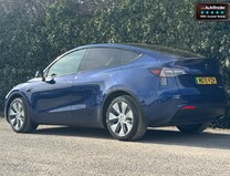 Tesla Model Y (Dual Motor) Long Range SUV 5dr Electric Motor Auto 4WDE (384 bhp) 37