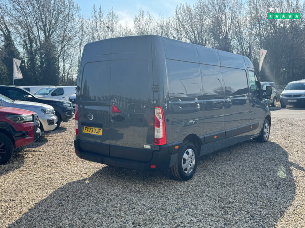 Nissan Interstar LWB L3H2 [SOLD SM] Med Roof Dci Tekna Rev Camera Air Con Side Door EURO 6 6
