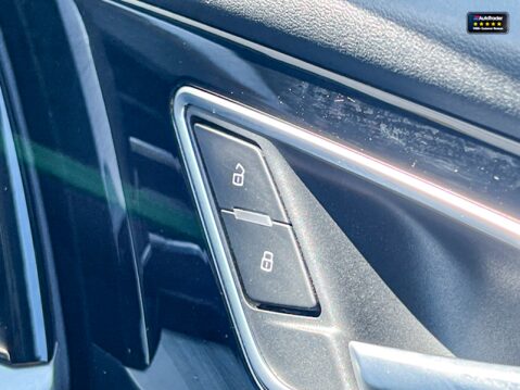 Audi Q4 e-tron 35 Sport SUV 5dr Electric Auto 55kWh (170 ps) 44