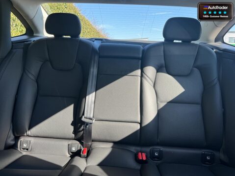 Volvo S90 2.0 D4 Momentum Plus Saloon 4dr Diesel Auto Euro 6 (s/s) (190 ps) 10