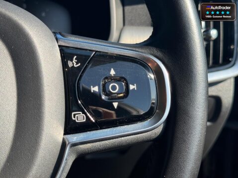 Volvo S90 2.0 D4 Momentum Plus Saloon 4dr Diesel Auto Euro 6 (s/s) (190 ps) 18