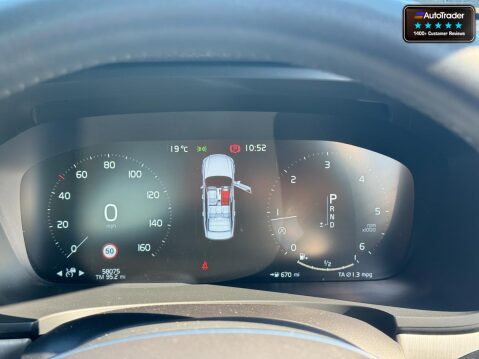 Volvo S90 2.0 D4 Momentum Plus Saloon 4dr Diesel Auto Euro 6 (s/s) (190 ps) 21