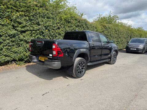 Toyota Hilux Crew Cab AUTO 4X4 Invincible X 4WD Air Con Alloys Cam EURO 6 NO VAT 3