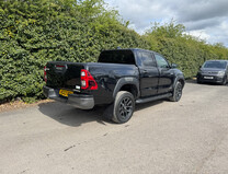 Toyota Hilux Crew Cab AUTO 4X4 Invincible X 4WD Air Con Alloys Cam EURO 6 NO VAT 3