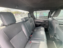 Toyota Hilux Crew Cab AUTO 4X4 Invincible X 4WD Air Con Alloys Cam EURO 6 NO VAT 12