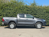 Toyota Hilux Crew Cab 4X4 Icon 4Wd Alloys Air Con Camera EURO 6 NO VAT 4