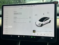 Tesla Model 3 (Sold) (Dual Motor) Long Range Saloon 4dr Electric Motor Auto 4WDE (346 ps) 19