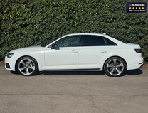 Audi A4 2.0 TDI 40 Black Edition Saloon 4dr Diesel S Tronic Euro 6 (s/s) (190 ps) 34