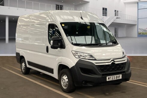 Citroen Relay MWB L2H2 [SOLD CM] Medium Roof 35 Enterprise Edition Air Con Camera EURO 6