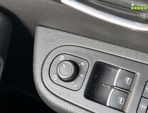 SEAT Alhambra 2.0 TDI XCELLENCE MPV 5dr Diesel DSG Euro 6 (s/s) (150 ps) 52