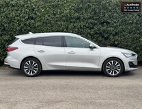 Ford Focus 1.0T EcoBoost MHEV Titanium Vignale Estate 5dr Petrol Hybrid Manual Euro 6 4