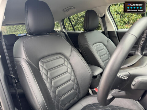 Ford Focus 1.0T EcoBoost MHEV Titanium Vignale Estate 5dr Petrol Hybrid Manual Euro 6 6